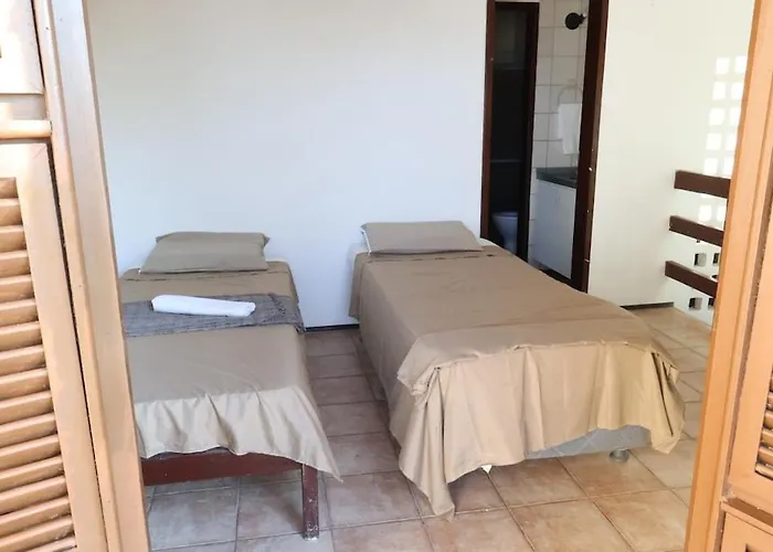 Meu Refúgio, Casa de praia, pé na areia e familiar